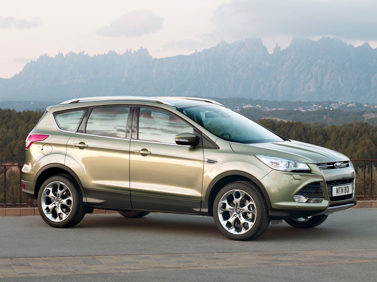 Alfombrillas Ford Kuga (2013-2016)