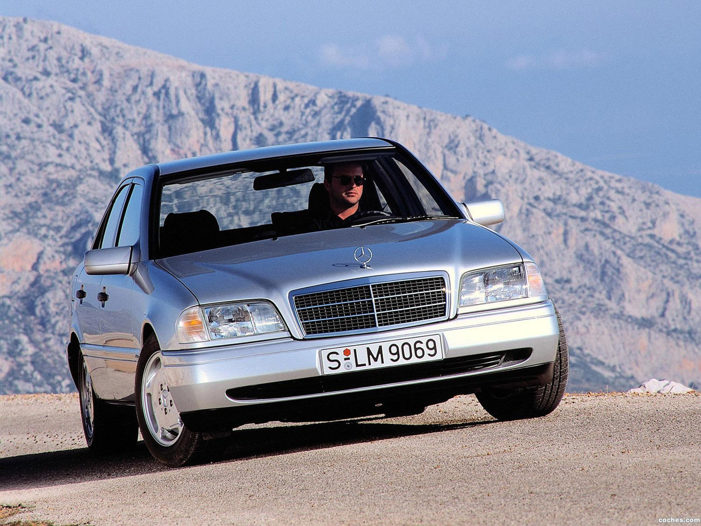 Alfombrillas Mercedes-Benz Clase C W202 Sedan (1993-2000)