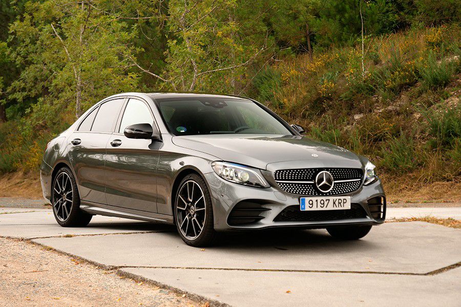 Alfombrillas Mercedes-Benz Clase C W205 Sedan (07/2018-06/2021)